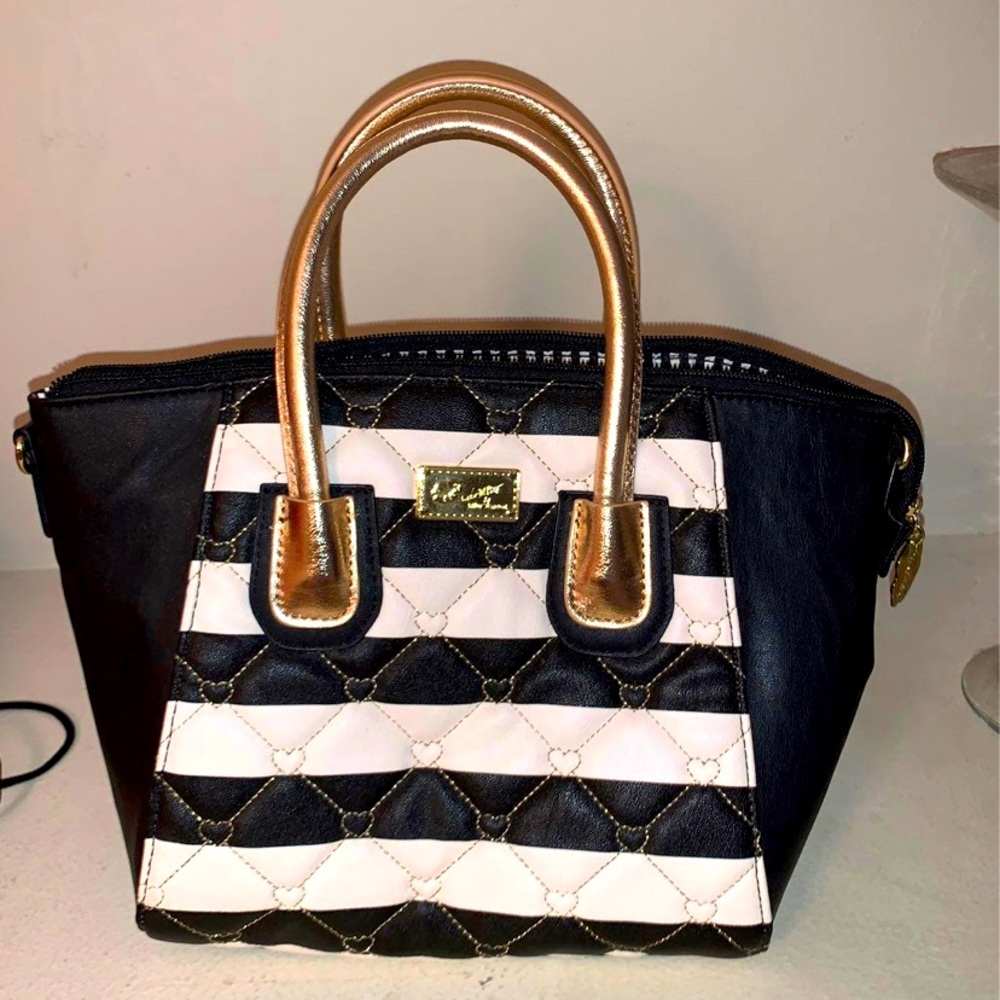 Betsey Johnson purse